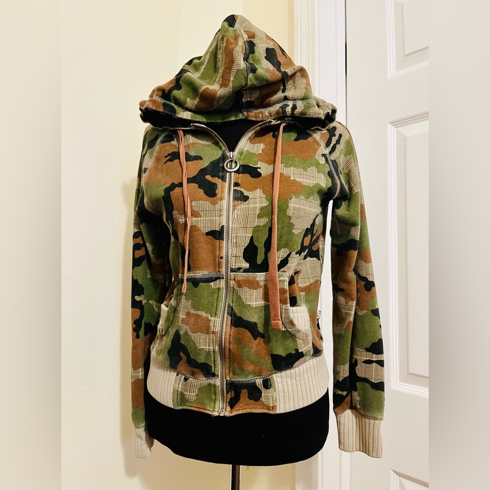 Stussy Y2K Camouflage Zip-Up Crop Hoodie